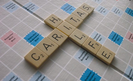 Caritas-Scrabble. © Caritas